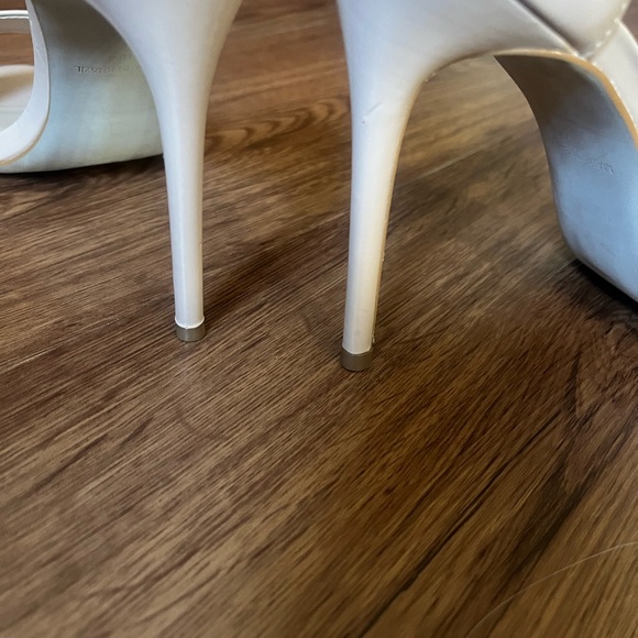 Steve Madden Open-Toed Patent Leather Ankle Strap Heels - Picture 4 of 9